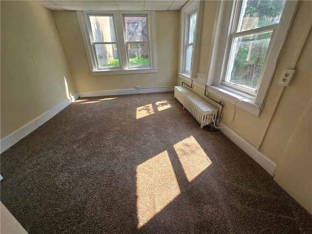 205 Front Street 1R, Catasauqua Boro, PA 18032