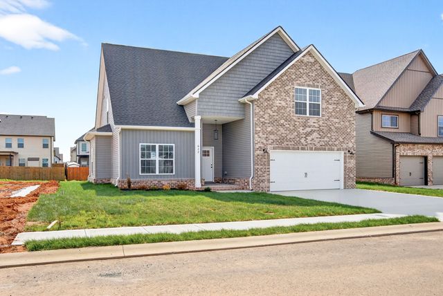 622 Woodrush Dr, Clarksville, TN 37040