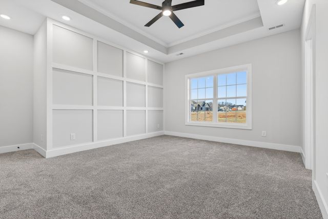 622 Woodrush Dr, Clarksville, TN 37040