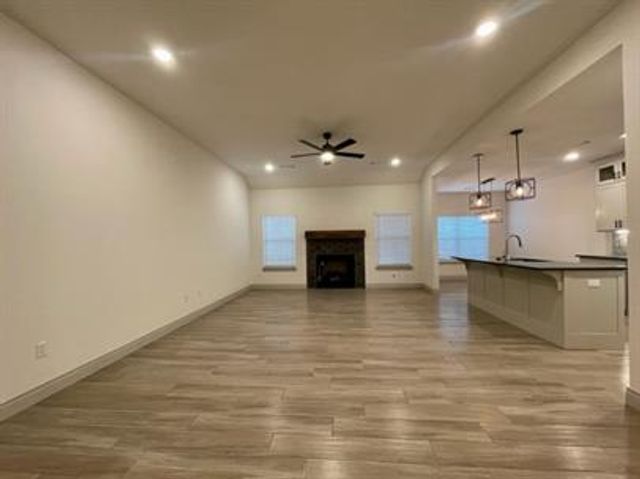 1024 Laux Lane, Pea Ridge, AR 72751