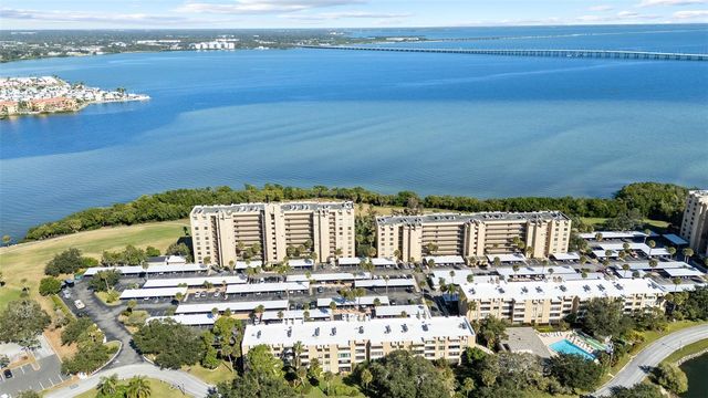 2614 COVE CAY DRIVE 105, Clearwater, FL 33760