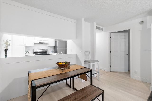 2614 COVE CAY DRIVE 105, Clearwater, FL 33760