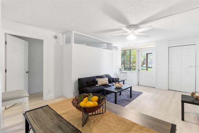 2614 COVE CAY DRIVE 105, Clearwater, FL 33760