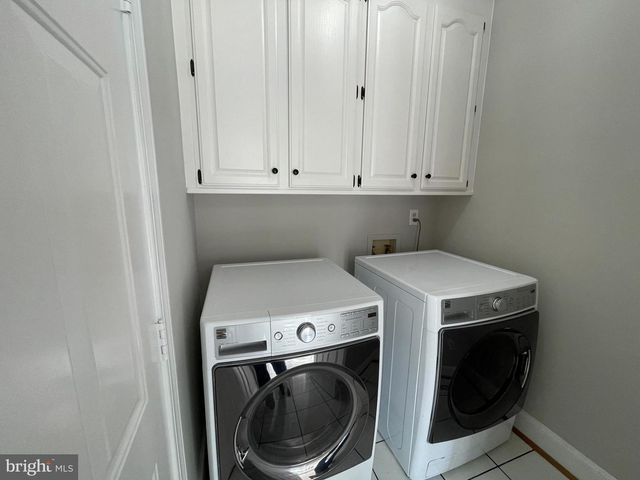 9440 FLOWERDEN LN, Manassas, VA 20110