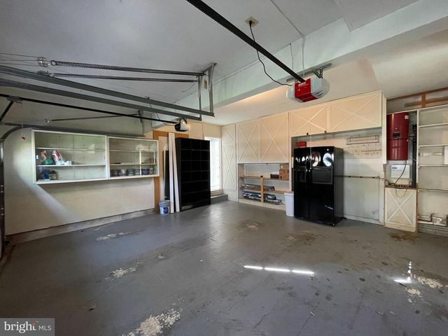 9440 FLOWERDEN LN, Manassas, VA 20110