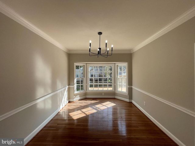 9440 FLOWERDEN LN, Manassas, VA 20110