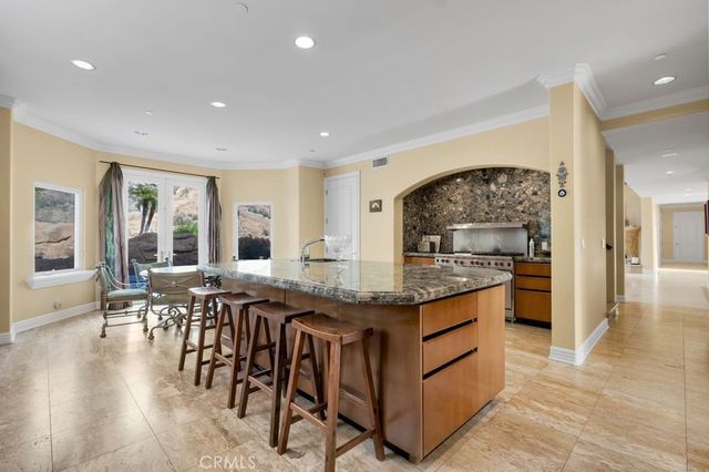 15 Maverick Lane, Bell Canyon, CA 91307