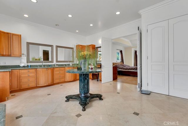 15 Maverick Lane, Bell Canyon, CA 91307