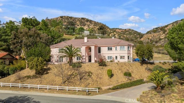 15 Maverick Lane, Bell Canyon, CA 91307