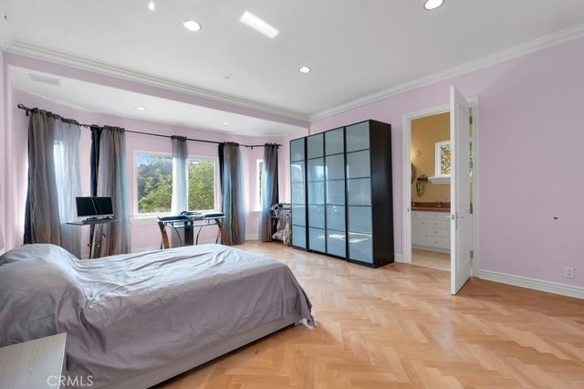 15 Maverick Lane, Bell Canyon, CA 91307