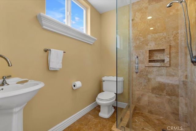 15 Maverick Lane, Bell Canyon, CA 91307