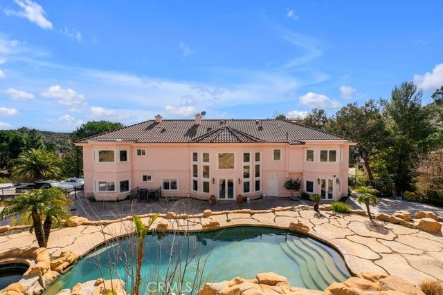 15 Maverick Lane, Bell Canyon, CA 91307