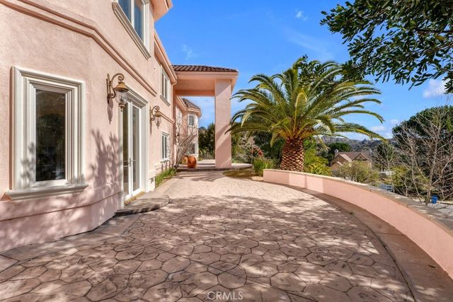 15 Maverick Lane, Bell Canyon, CA 91307