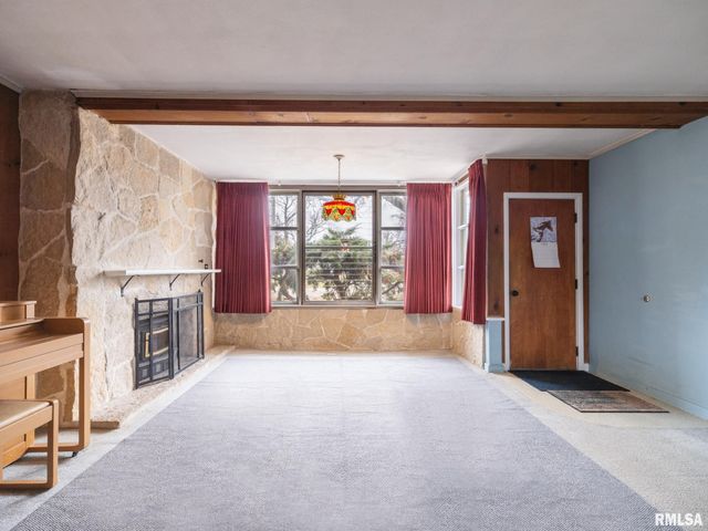 717 W BROW Court, Peoria, IL 61615