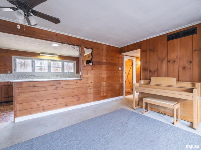 717 W BROW Court, Peoria, IL 61615