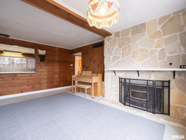 717 W BROW Court, Peoria, IL 61615