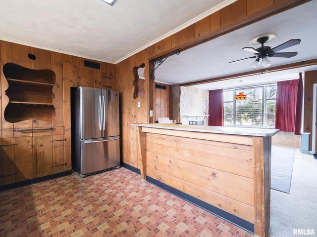 717 W BROW Court, Peoria, IL 61615