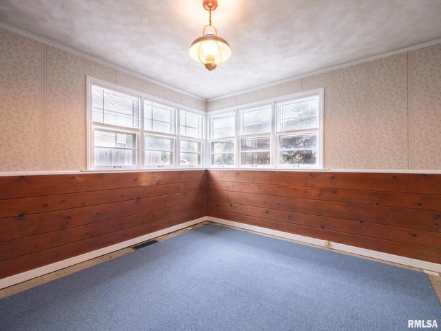 717 W BROW Court, Peoria, IL 61615