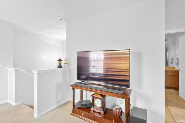 915 Keenan Court, South Bend, IN 46615