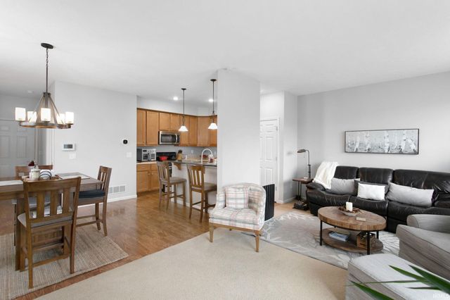 915 Keenan Court, South Bend, IN 46615