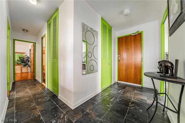 12520 Edgewater Drive 901, Lakewood, OH 44107