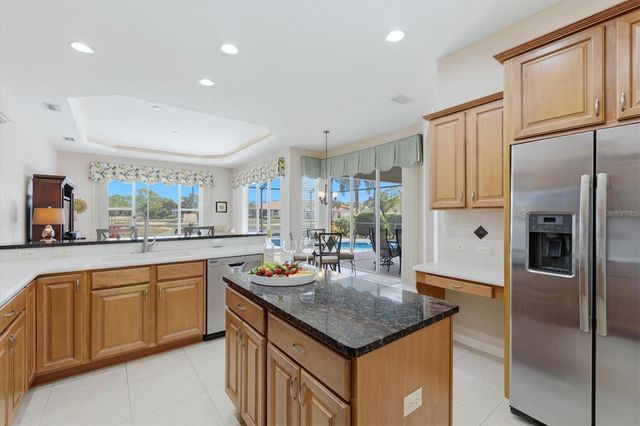 811 AMARYLLIS LANE, Venice, FL 34292