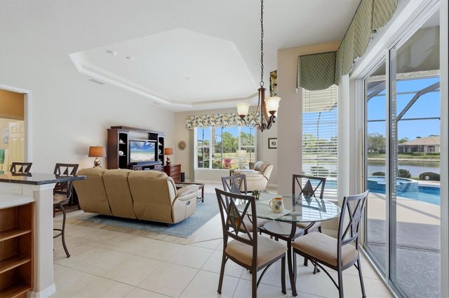 811 AMARYLLIS LANE, Venice, FL 34292