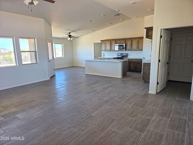 1424 S 334TH Avenue, Tonopah, AZ 85354