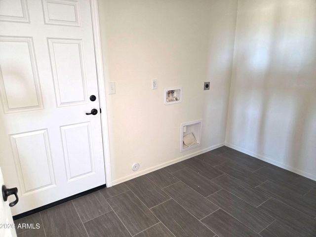1424 S 334TH Avenue, Tonopah, AZ 85354
