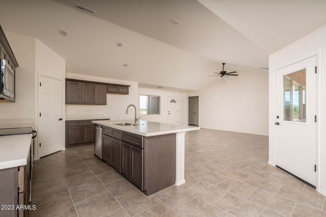 1424 S 334TH Avenue, Tonopah, AZ 85354