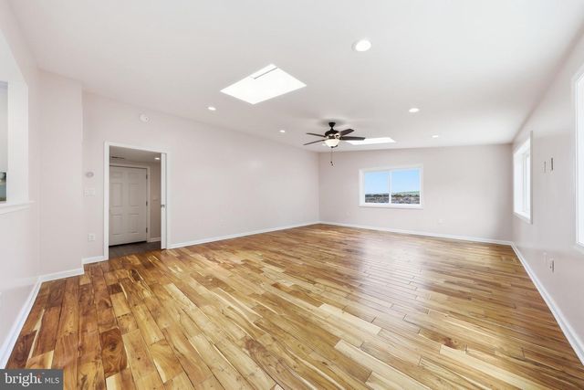 6113 ELAINE DR, Jefferson, MD 21755