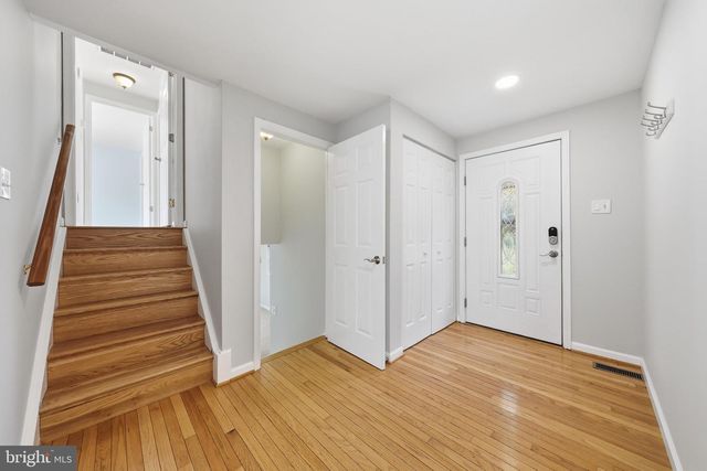 6113 ELAINE DR, Jefferson, MD 21755