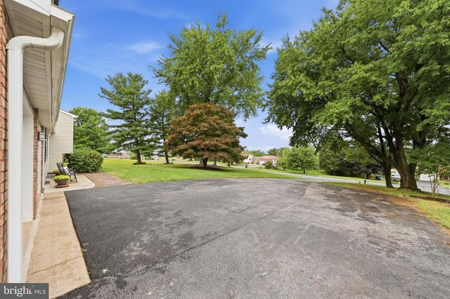 6113 ELAINE DR, Jefferson, MD 21755