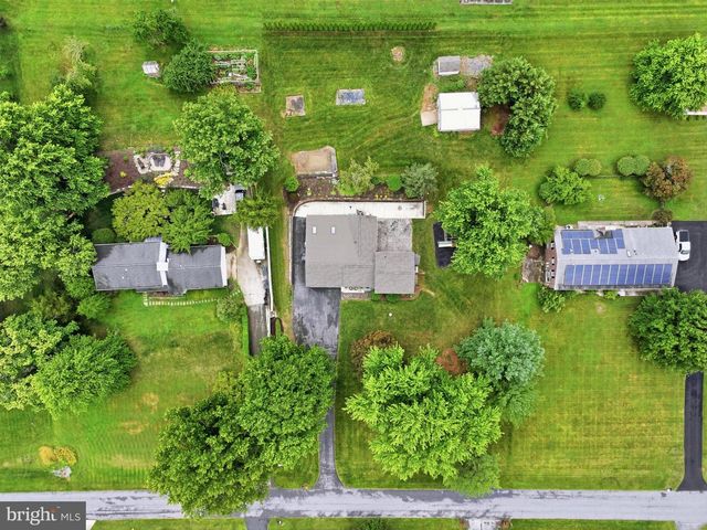 6113 ELAINE DR, Jefferson, MD 21755
