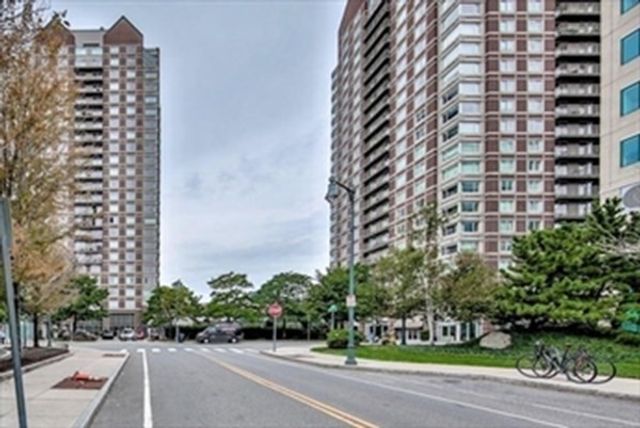 8-12 Museum Way 1501, Cambridge, MA 02141