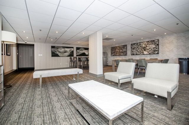 8-12 Museum Way 1501, Cambridge, MA 02141