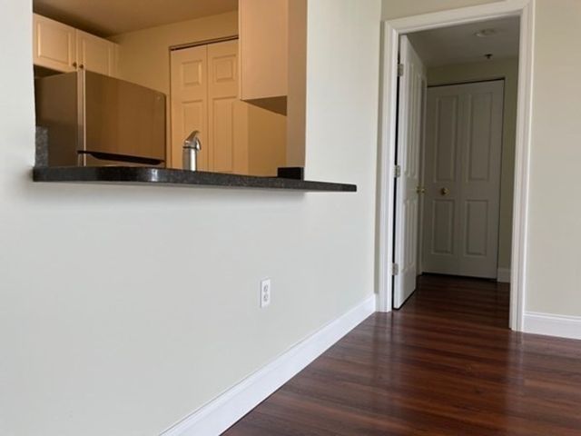 8-12 Museum Way 1501, Cambridge, MA 02141