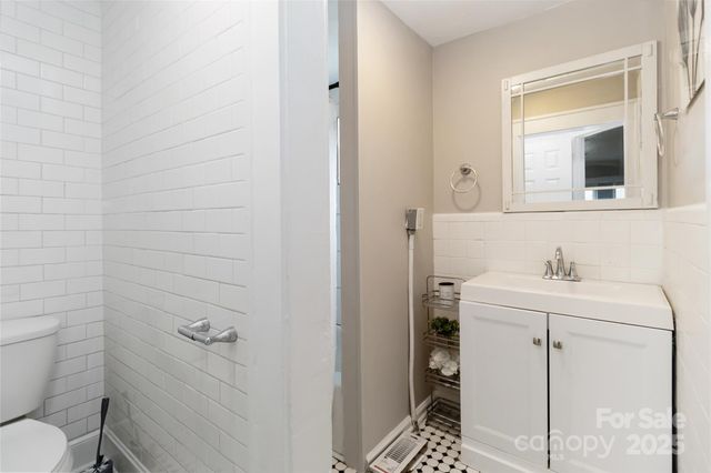 1309 Dearborn Avenue, Charlotte, NC 28206