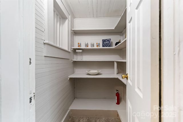 1309 Dearborn Avenue, Charlotte, NC 28206