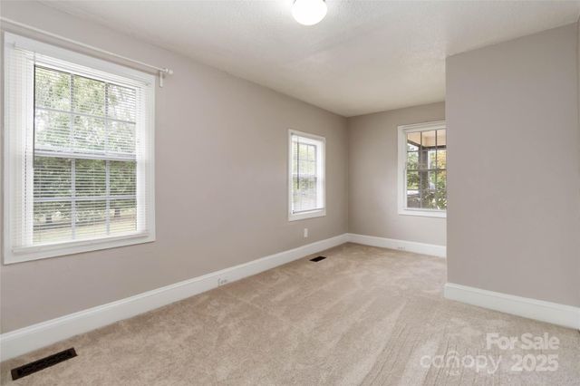 1309 Dearborn Avenue, Charlotte, NC 28206