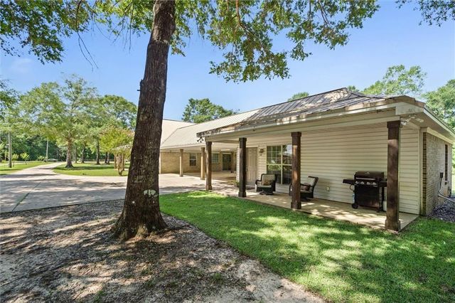 15060 Private Road 368, Mobile, AL 36608