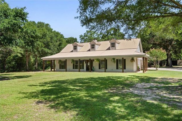 15060 Private Road 368, Mobile, AL 36608