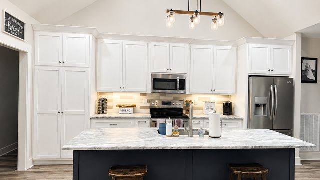 1669 Knob Creek Rd, Wartrace, TN 37183