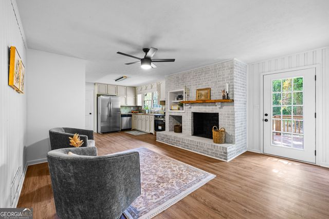 35 Frasier Drive, Brooks, GA 30205