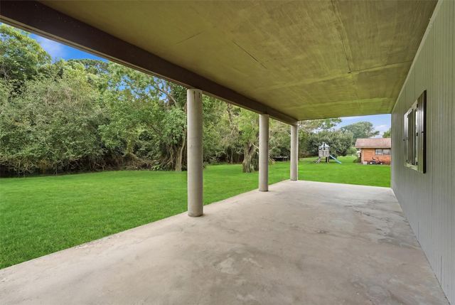 5114 Oleander Street, Seabrook, TX 77586