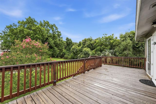5114 Oleander Street, Seabrook, TX 77586