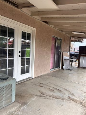 889 Cardona Place, Hemet, CA 92543