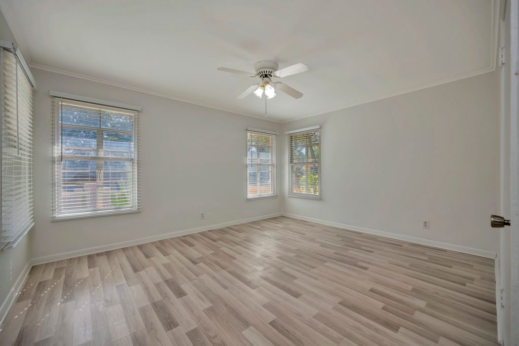 6106 Guilford Street, Forest Hill, TX 76119 — photo 4
