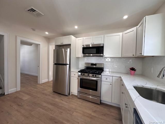 12 Canyon Street, Huntington, NY 11743