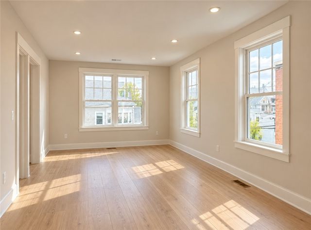 549 Douglas Avenue, Providence, RI 02908